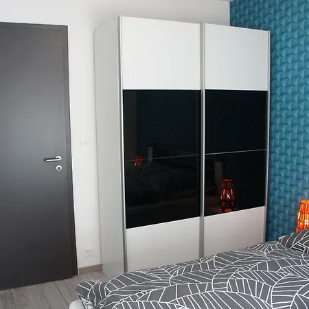 Laguna Apartment