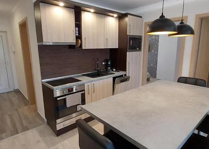 Laguna Apartman *