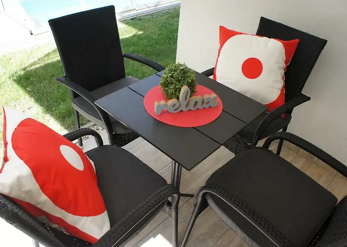 Laguna Apartman *